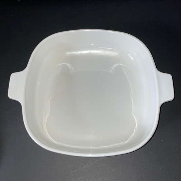 Corning Ware 8” P-9-B Blue Cornflower Casserole Bakeware Dish Serve ware Vintage - Picture 3 of 7